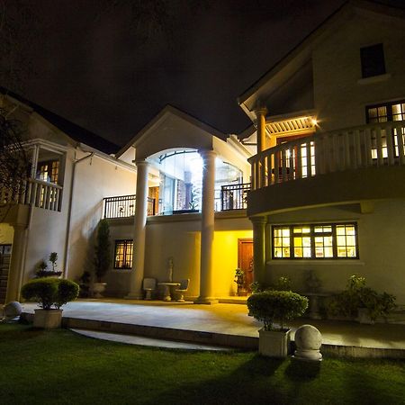 Aristo Manor Hotell Richards Bay Exteriör bild