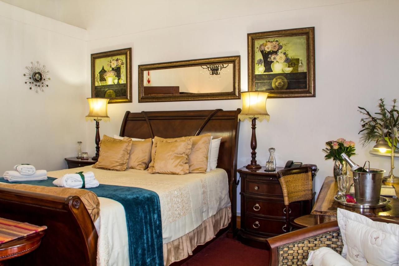 Aristo Manor Hotell Richards Bay Exteriör bild