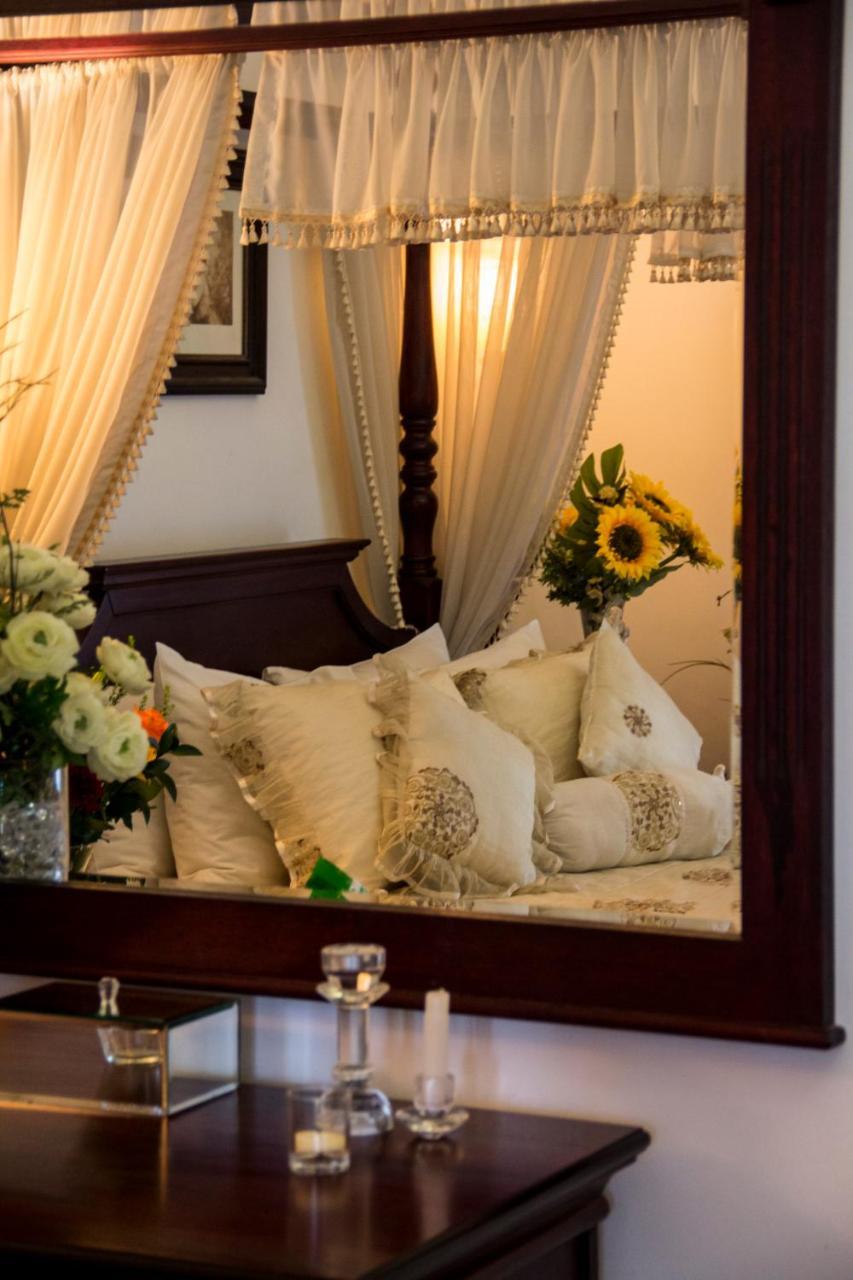 Aristo Manor Hotell Richards Bay Exteriör bild