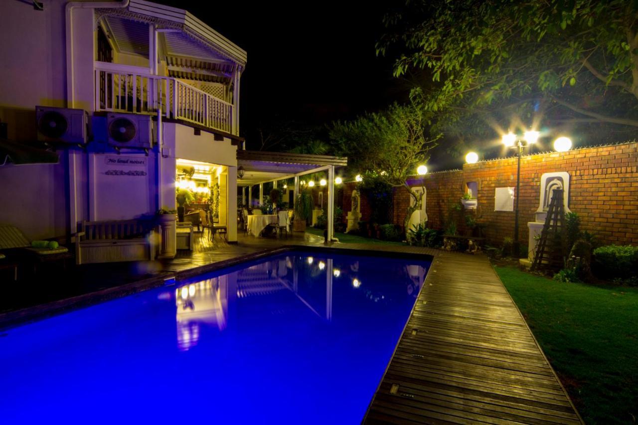 Aristo Manor Hotell Richards Bay Exteriör bild
